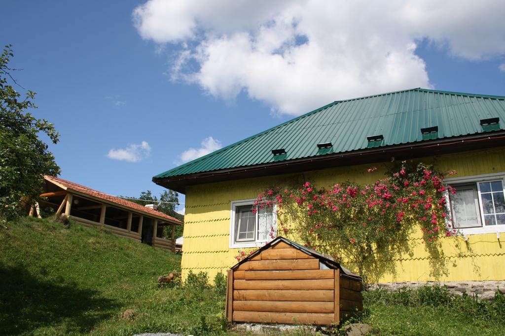 Садиба Під Гострою ズデンニュオ 部屋 写真